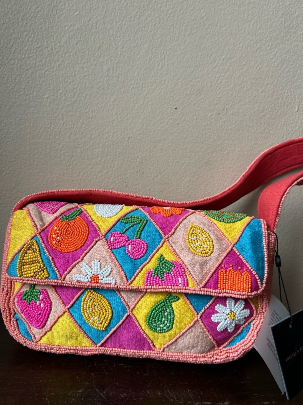 America & Beyond Beaded Pink Colorful Fruit Floral Shoulder Bag New - Picture 4 of 9